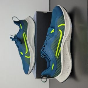 Nike Air Zoom Pegasus 37 Shield Midnight Turquoise Volt Green Men's Running Shoe